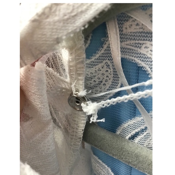 NY Collection Lace Shirt - Picture 6 of 9